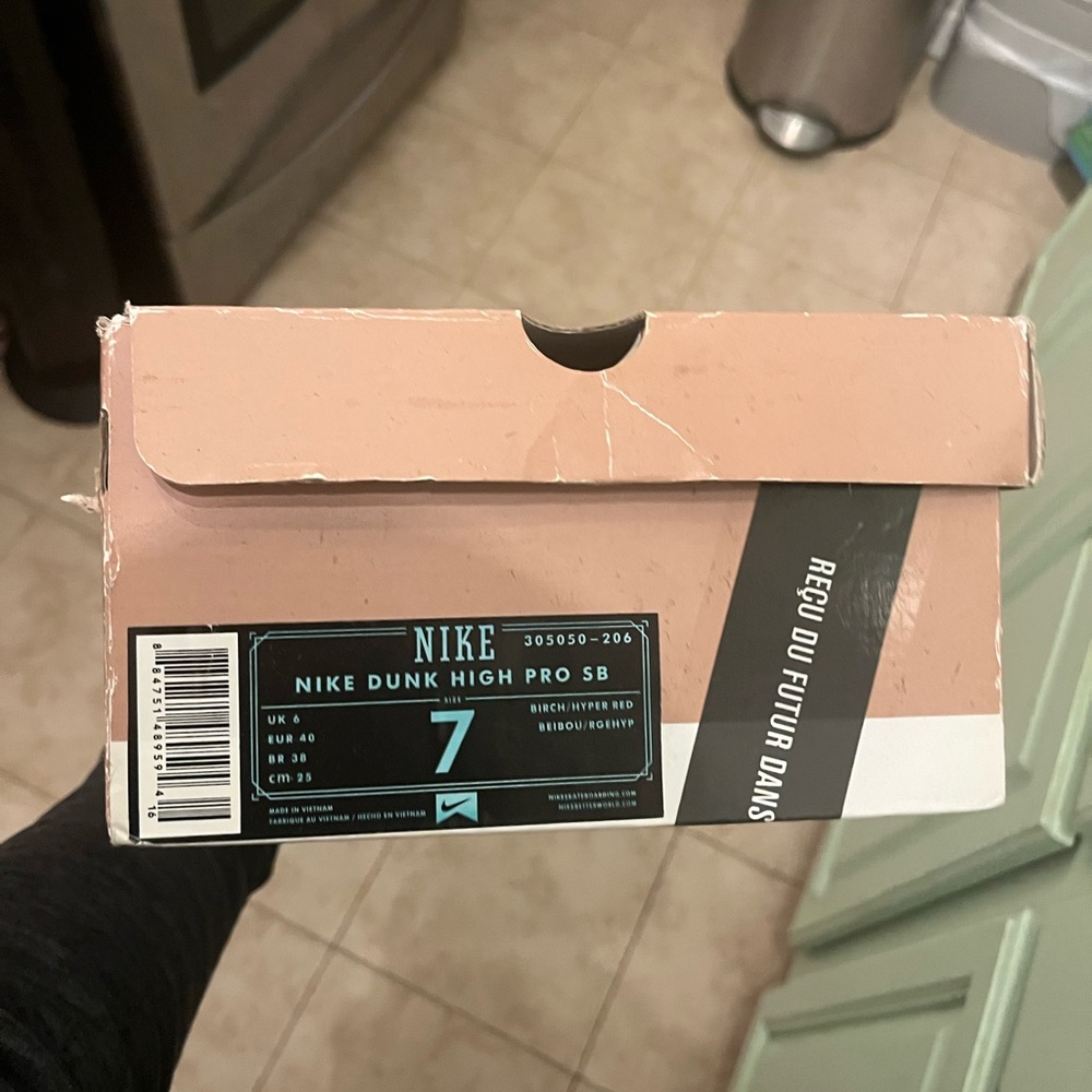 Nike SB Dunk High Pro Birch/Hyper Red - Picture 6 of 6